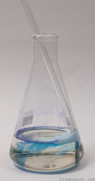 Микроскоп-синяя бутылка 3.jpg